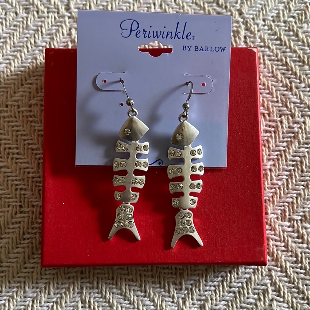 Fish bone set. - Picture 5 of 5